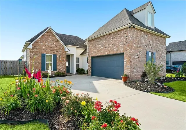 Photo 2 of Single family home for sale at 1517 Audubon Pkwy, Madisonville, LA 70447 | MLS# 2557594 | Listing updated on 2026-08-06