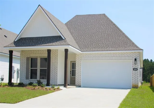 Photo 1 of Single family home for sale at 30305 Lancaster Ct, Lacombe, LA 70445 | MLS# 2558010 | Listing updated on 2026-08-06