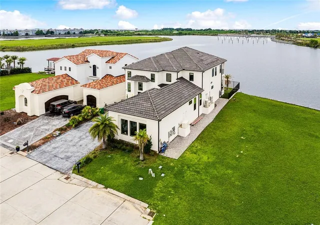 Photo 4 of Single family home for sale at 3073 Marina Villa N, Slidell, LA 70461 | MLS# 2557785 | Listing updated on 2026-08-19