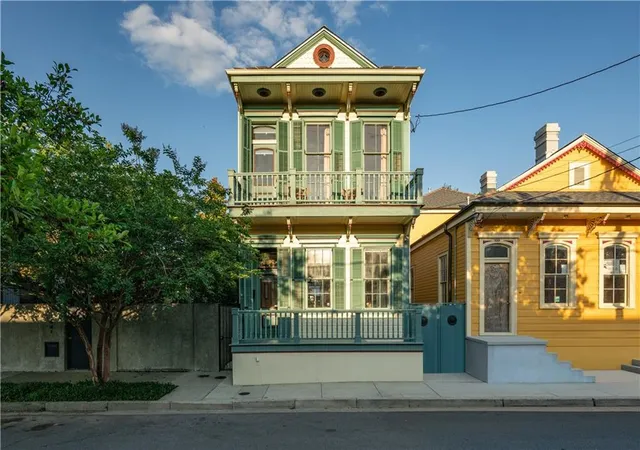 1st image of 635 Saint Ferdinand St, New Orleans, LA 70117 | MLS# 2548719