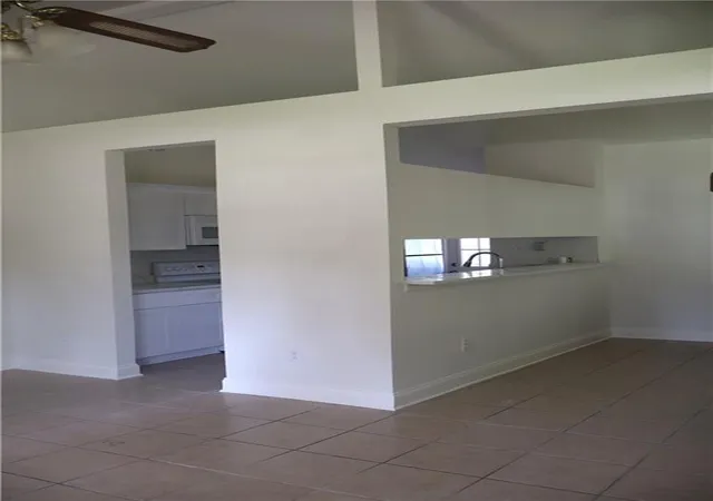 Photo 3 of Single family home for sale at 320 Forest Loop, Mandeville, LA 70471 | MLS# 2558272 | Listing updated on 2026-08-06