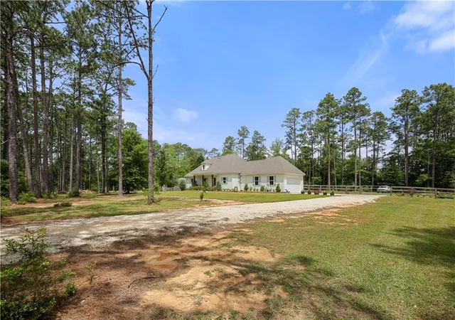 Photo 2 of Single family home for sale at 202 Marguerite St, Folsom, LA 70437 | MLS# 2557001 | Listing updated on 2026-08-11