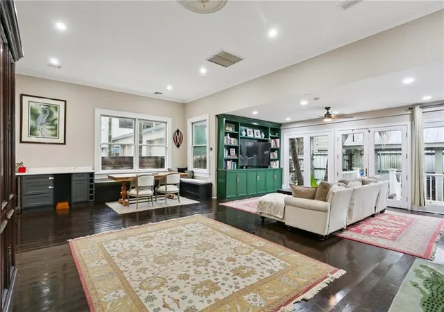 Photo 4 of Single family home for sale at 301 Burdette St, New Orleans, LA 70118 | MLS# 2558900 | Listing updated on 2026-08-18