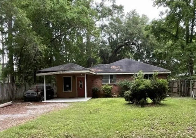 1st image of 2550 Caroline St, Mandeville, LA 70448 | MLS# 2559114
