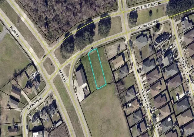 Photo 3 of Land for sale at 40731,40732,40733 Lake Forest Blvd, New Orleans, LA 70126 | MLS# 2559129 | Listing updated on 2026-08-06