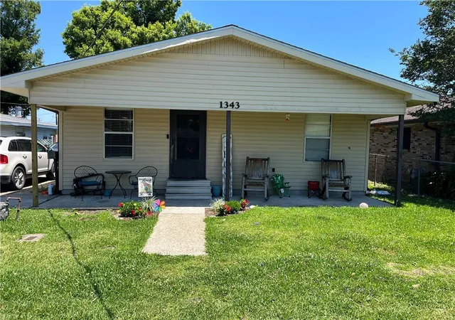 Photo 1 of Sale Pending at 1343 Central Ave, Westwego, LA 70094 | MLS# 2559191 | Listing updated on 2026-08-12