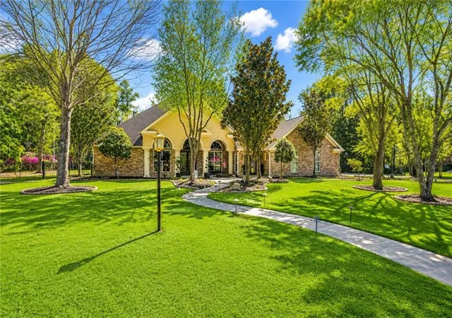 1st image of 39308 Magnolia Tr, Ponchatoula, LA 70454 | MLS# 2559238