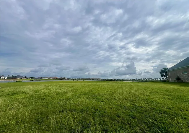 Photo 2 of Land for sale at 3005 Sunrise Blvd, Slidell, LA 70461 | MLS# 2559156 | Listing updated on 2026-08-19