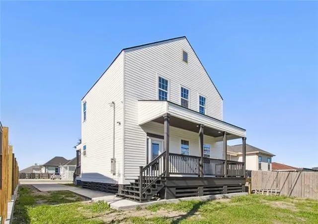 12th image of 424 Cougar Dr, Arabi, LA 70032 | MLS# 2559396