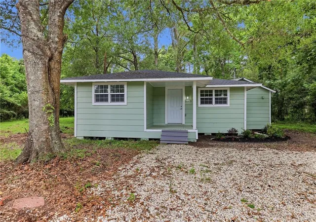 Photo 1 of Single family home for sale at 38515 Dickerson Ln, Ponchatoula, LA 70454 | MLS# 2559409 | Listing updated on 2026-08-18
