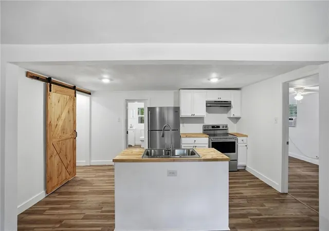 Photo 4 of Single family home for sale at 38515 Dickerson Ln, Ponchatoula, LA 70454 | MLS# 2559409 | Listing updated on 2026-08-18