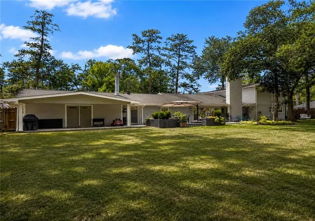 Photo 2 of Single family home for sale at 1118 W 11th Avenue, Covington, LA 70433 | MLS# 2559365 | Listing updated on 2026-09-25