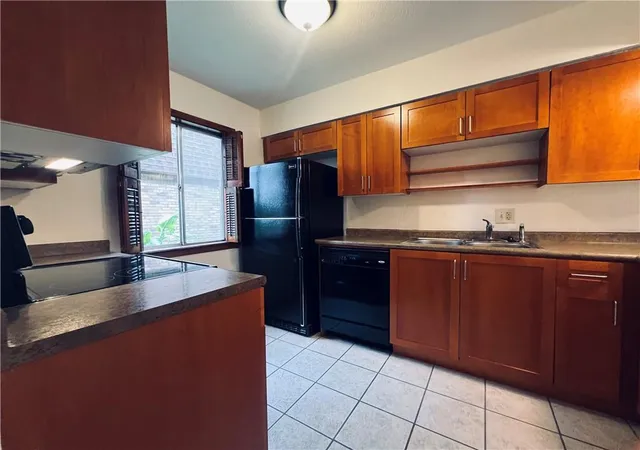 Photo 3 of Condo for sale at 4041 Division St #4041, Metairie, LA 70002 | MLS# 2558981 | Listing updated on 2026-08-07