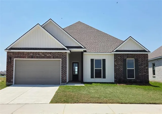 Photo 1 of Sale Pending at 2790 Lakeshore Vista Blvd, Slidell, LA 70461 | MLS# 2557030 | Listing updated on 2026-08-26