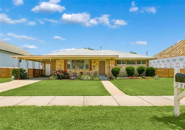 3rd image of 2901 Lyndell Dr, Chalmette, LA 70043 | MLS# 2560211