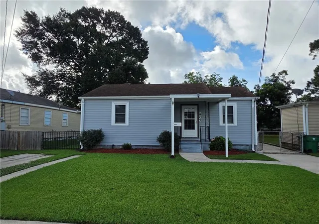 Photo 1 of Single family home for sale at 805 Cathy Ave, Metairie, LA 70003 | MLS# 2560174 | Listing updated on 2026-08-14