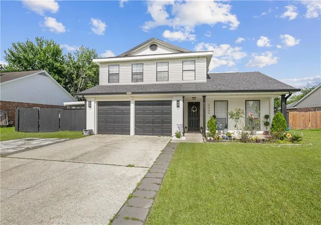 Photo 1 of Single family home for sale at 3049 E Meadow Lake Dr, Slidell, LA 70461 | MLS# 2560257 | Listing updated on 2026-08-07