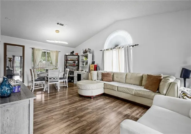 Photo 3 of Single family home for sale at 3049 E Meadow Lake Dr, Slidell, LA 70461 | MLS# 2560257 | Listing updated on 2026-08-07