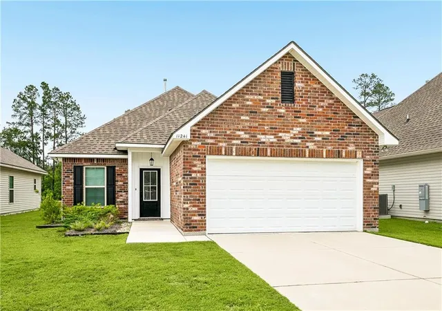 Photo 1 of Single family home for sale at 11241 Clover Knoll Dr, Covington, LA 70433 | MLS# 2559574 | Listing updated on 2026-10-06