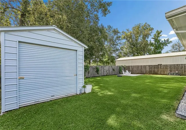 17th image of 120 N 13th St, Ponchatoula, LA 70454 | MLS# 2560509