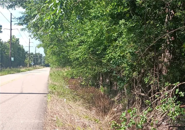 Photo 2 of Land for sale at Tbd Old Baker Zachary Rd, Baker, LA 70714 | MLS# 2560994 | Listing updated on 2026-08-21