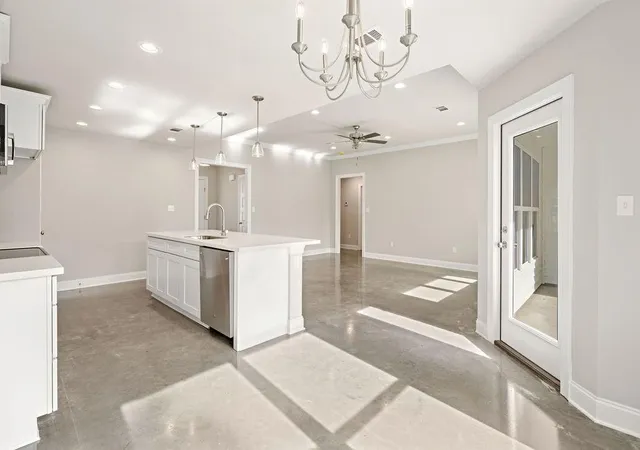 5th image of 617 Nancy St, Mandeville, LA 70448 | MLS# 2561011