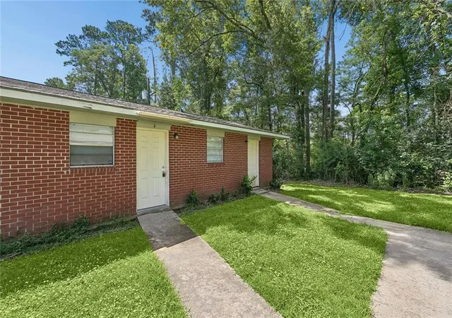 Photo 1 of Multi family home for sale at 11352 Wardline Rd, Hammond, LA 70401 | MLS# 2560736 | Listing updated on 2026-08-06