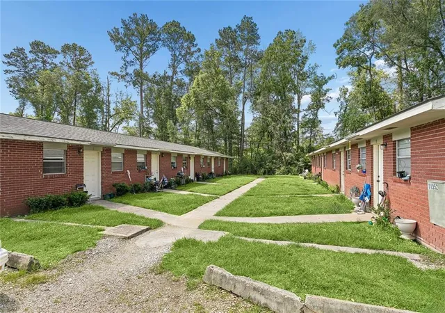 Photo 2 of Multi family home for sale at 11352 Wardline Rd, Hammond, LA 70401 | MLS# 2560736 | Listing updated on 2026-08-06