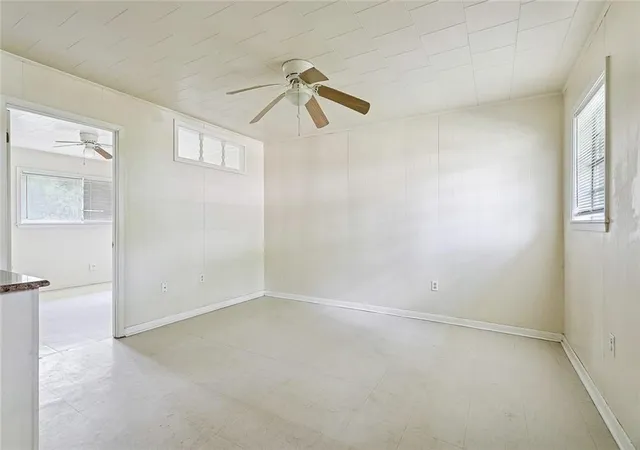 Listing Photo 4 - Condo for sale in building located at 11352 Wardline Rd, Hammond, LA 70401