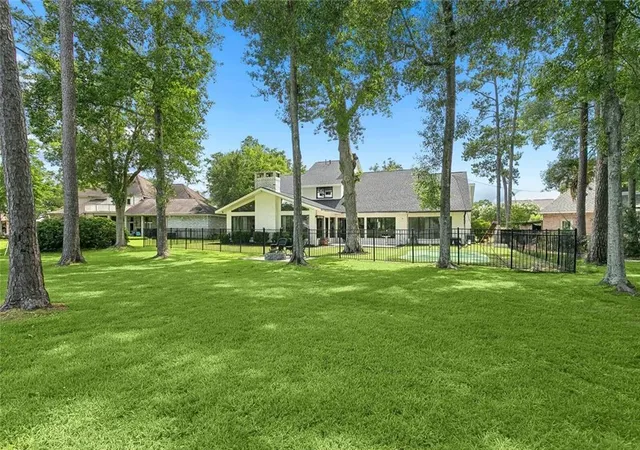 Photo 28 of Single family home for sale at 237 Evangeline Dr, Mandeville, LA 70471 | MLS# 2559999 | Listing updated on 2026-08-19