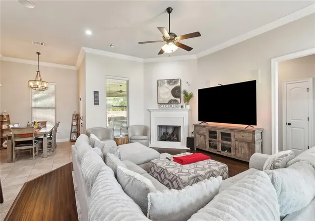 Photo 4 of Single family home for sale at 644 English Oak Dr, Madisonville, LA 70447 | MLS# 2560683 | Listing updated on 2026-08-10