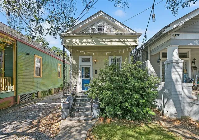 1st image of 417 S Solomon St, New Orleans, LA 70119 | MLS# 2561533