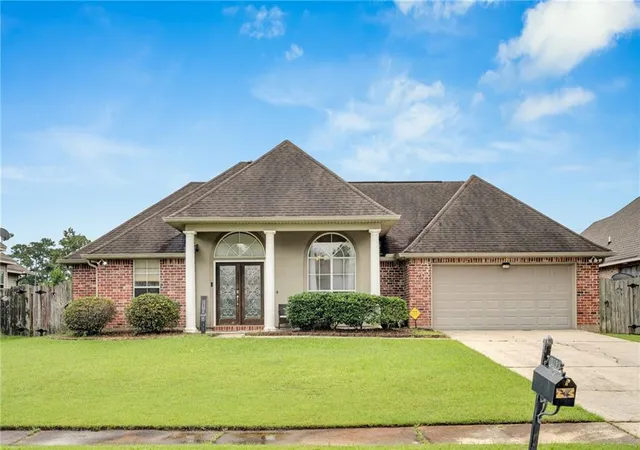 Photo 1 of Single family home for sale at 125 Kasey St, Slidell, LA 70458 | MLS# 2561602 | Listing updated on 2026-08-15