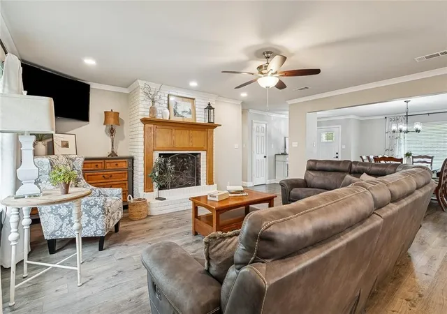 Photo 4 of Single family home for sale at 1302 E Westmoreland Rd, Kentwood, LA 70444 | MLS# 2561750 | Listing updated on 2026-08-15