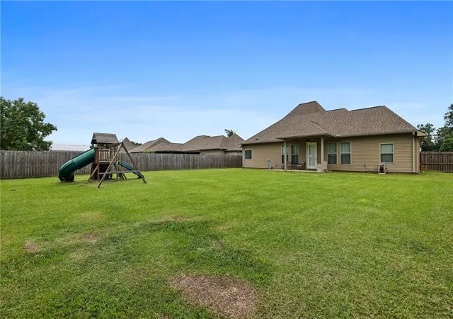 Photo 23 of Single family home for sale at 137 Marionbelle Dr, Ponchatoula, LA 70454 | MLS# 2561964 | Listing updated on 2026-08-25