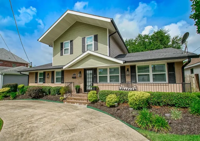 Photo 3 of Single family home for sale at 4616 Reich St, Metairie, LA 70006 | MLS# 2562027 | Listing updated on 2026-08-17