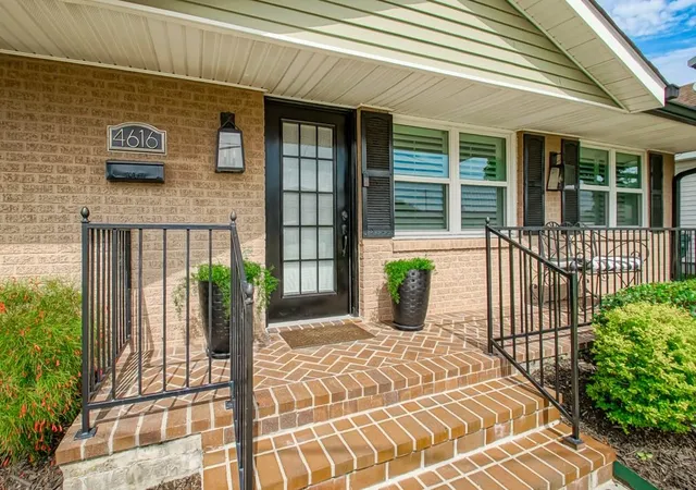 Photo 3 of Single family home for sale at 4616 Reich St, Metairie, LA 70006 | MLS# 2562027 | Listing updated on 2026-08-17