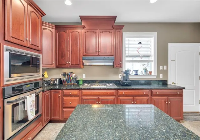 Photo 4 of Sale Pending at 5138 Orleans Way, Marrero, LA 70072 | MLS# 2559919 | Listing updated on 2026-08-24