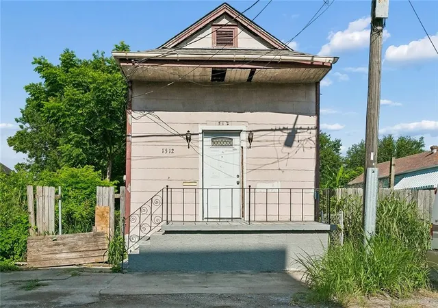 Photo 3 of Single family home for sale at 1512 Arts St, New Orleans, LA 70117 | MLS# 2562306 | Listing updated on 2026-08-22