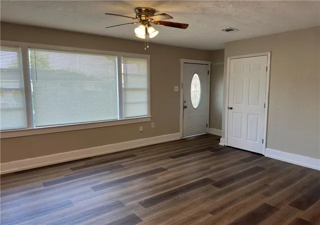 Photo 4 of Single family home for sale at 600 Kinler St, Luling, LA 70070 | MLS# 2562268 | Listing updated on 2026-08-19