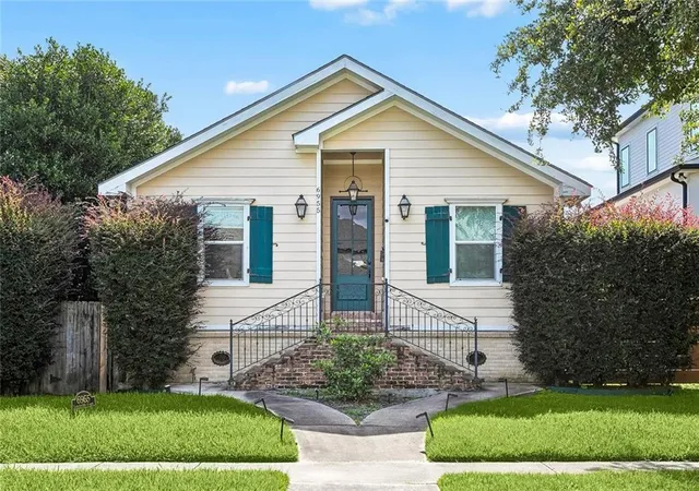Photo 1 of Single family home for sale at 6955 Louisville St, New Orleans, LA 70124 | MLS# 2562578 | Listing updated on 2026-08-13