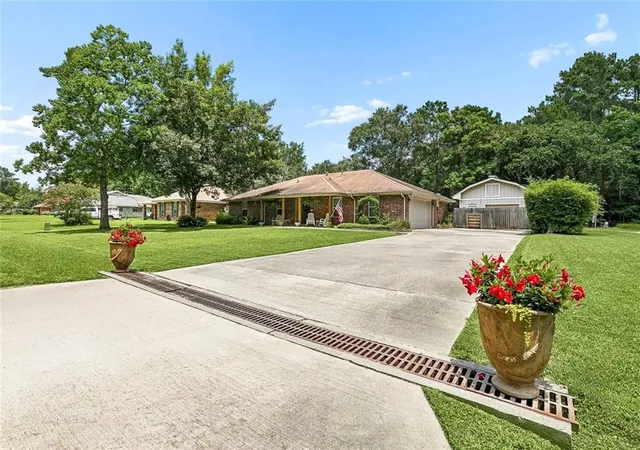 Photo 1 of Single family home for sale at 128 Herwig Blf Rd, Slidell, LA 70461 | MLS# 2562360 | Listing updated on 2026-08-15