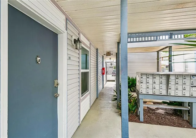 2nd image of 2201 Houma Blvd #105, Metairie, LA 70001 | MLS# 2562701