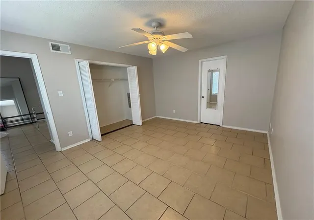 4th image of 2932 Manhattan Blvd, Harvey, LA 70058 | MLS# 2562441