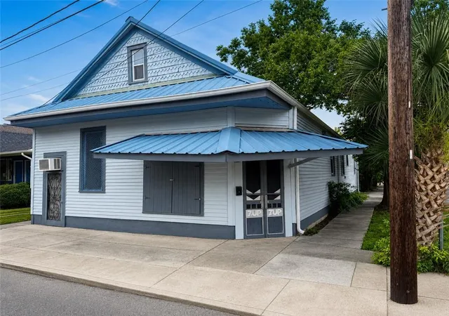 Photo 2 of Multi family home for sale at 8301 8303 Belfast St, New Orleans, LA 70118 | MLS# 2562909 | Listing updated on 2026-08-10