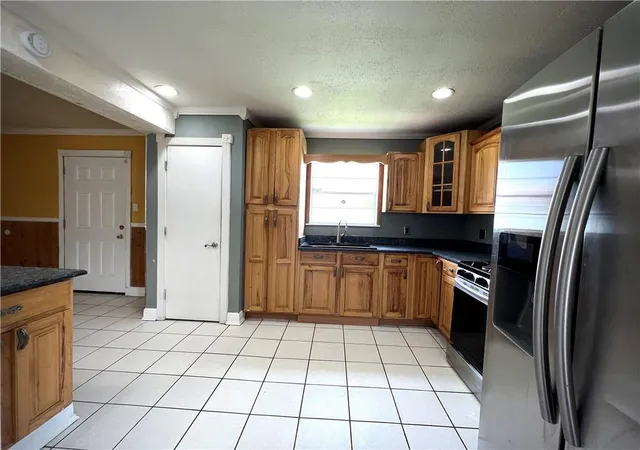 Photo 3 of Single family home for sale at 3800 Redbud Ln, Harvey, LA 70058 | MLS# 2562939 | Listing updated on 2026-08-25