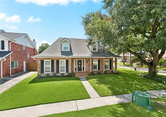 Photo 2 of Single family home for sale at 3424 Tolmas Dr, Metairie, LA 70002 | MLS# 2562790 | Listing updated on 2026-08-14