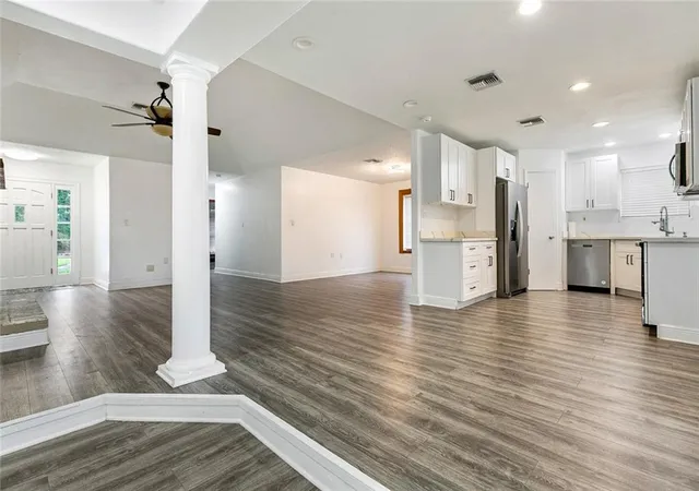Photo 3 of Single family home for sale at 203 Wilson St, Belle Chasse, LA 70037 | MLS# 2563285 | Listing updated on 2026-08-19