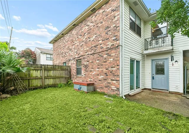 2nd image of 901 Vouray Dr, Kenner, LA 70065