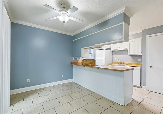 Listing Photo 5 - Condo for sale in building located at 901 Vouray Dr, Kenner, LA 70065 - Unit #C